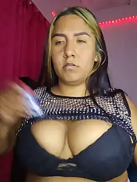 Snapshot of IamAmbar01 chatting on June 28, 1:34 am IamAmbar01 online show from June 28, 1:34 am