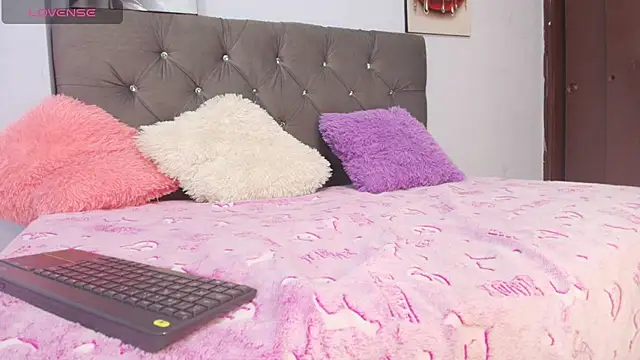 Isabella nastyy online show from July 17, 3:20 pm