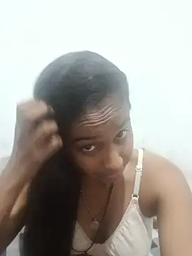 Snapshot of Anjali-8905 chatting on June 18, 8:36 pm Anjali-8905 online show from June 18, 8:36 pm