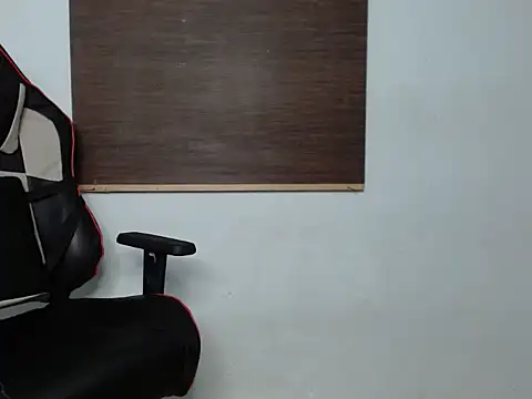 Sexynaina3 online show from July 25, 4:31 am