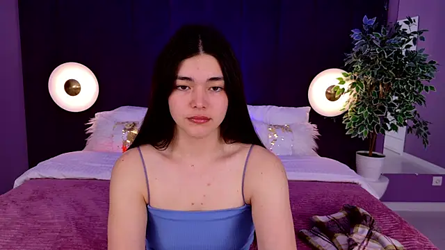 Snapshot of MaddieMeyer chatting on July 10, 3:39 am MaddieMeyer online show from July 10, 3:39 am