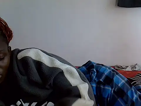 zelyp online show from July 25, 7:42 pm