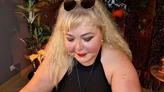 Snapshot of EvaMurller chatting on July 4, 9:26 am EvaMurller online show from July 4, 9:26 am