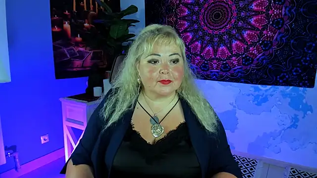 Snapshot of EvaMurller chatting on June 26, 9:15 am EvaMurller online show from June 26, 9:15 am