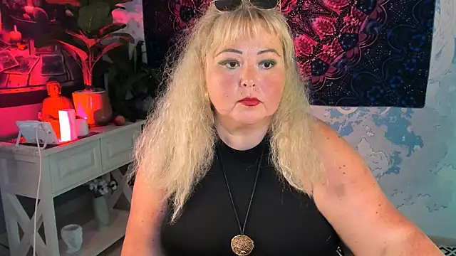 Snapshot of EvaMurller chatting on July 17, 9:39 am EvaMurller online show from July 17, 9:39 am