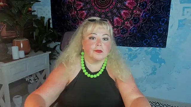 Snapshot of EvaMurller chatting on July 24, 9:27 am EvaMurller online show from July 24, 9:27 am
