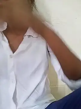 Riya5677 online show from July 15, 3:46 am