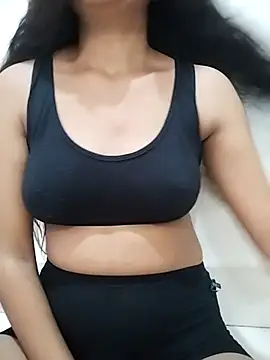 Riya5677 online show from July 28, 3:47 am