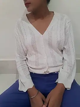 Riya5677 online show from June 17, 3:50 am