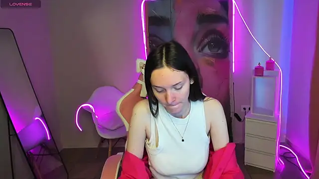 Eva Leeee online show from June 30, 5:18 am