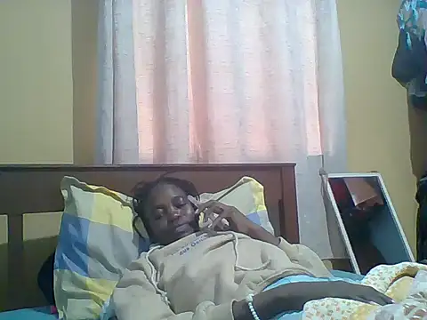 fancyfancy1 online show from June 18, 10:09 am