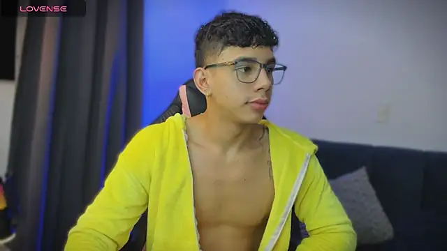 andy cute22 online show from July 17, 1:36 am