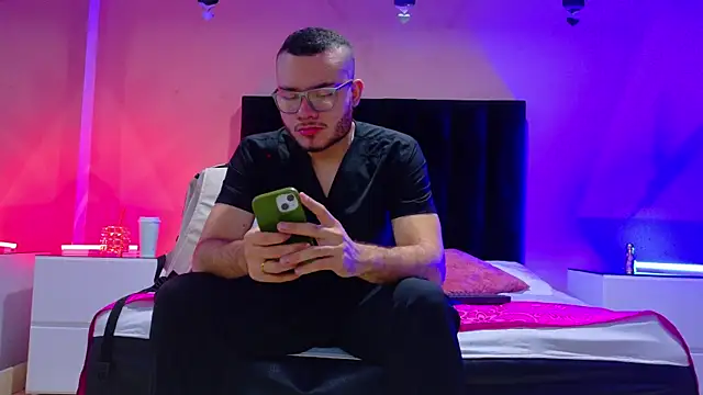 Matia Zelvya online show from July 24, 11:28 am