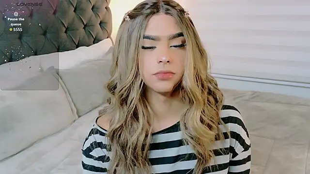 Scarlethvhonparker online show from November 15, 2:26 am