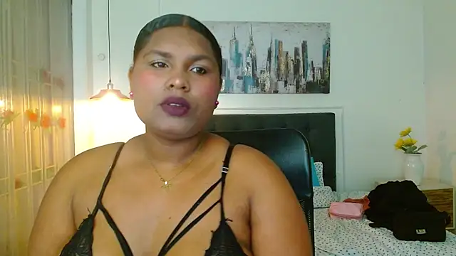 chloe jewe online show from June 13, 1:31 pm