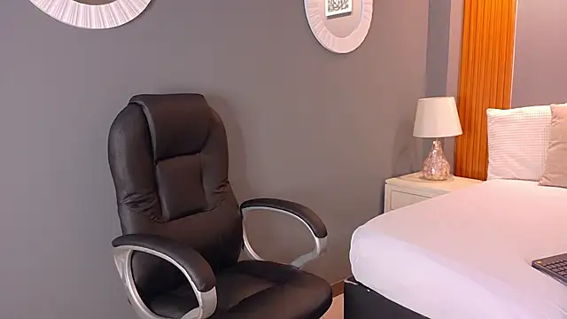 Juliana Valencian online show from June 25, 10:26 pm