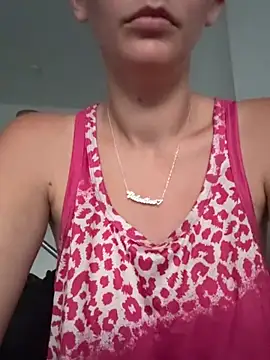 EmmaBrooks3 online show from June 15, 2:34 am