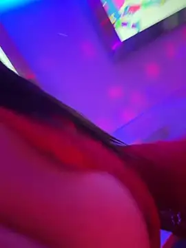 NiaBeurette online show from July 8, 4:24 am