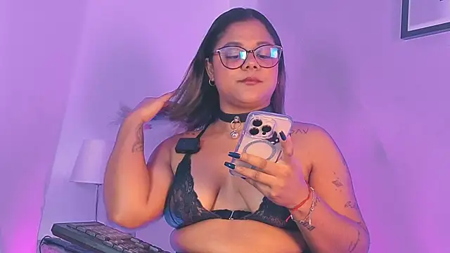 Chelseea bluey online show from July 15, 10:28 pm
