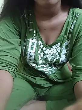 Snapshot of hot_diya69 chatting on July 17, 2:47 pm hot diya69 online show from July 17, 2:47 pm