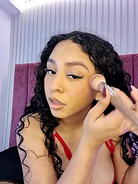 Snapshot of LiaMontiel_ chatting on July 10, 12:05 pm LiaMontiel online show from July 10, 12:05 pm