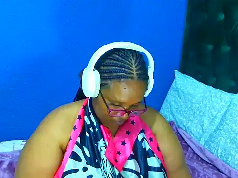 Snapshot of MISS_BLACKBERY chatting on July 26, 6:37 pm MISS BLACKBERY online show from July 26, 6:37 pm