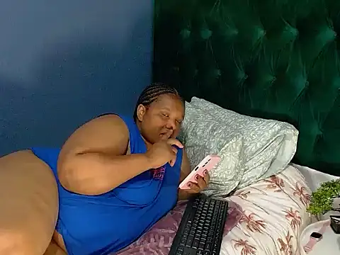 Snapshot of MISS_BLACKBERY chatting on July 19, 1:36 am MISS BLACKBERY online show from July 19, 1:36 am