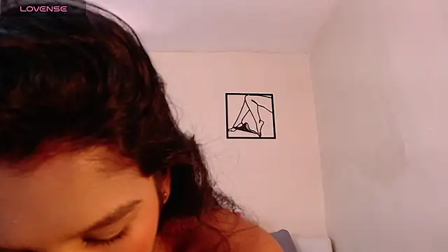 Veronica M online show from June 24, 6:17 pm