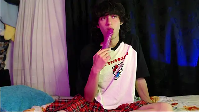 Naomi uwu online show from June 12, 3:48 am