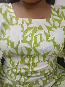 Snapshot of Bold-Divya1 chatting on June 14, 4:08 pm Bold-Divya1 online show from June 14, 4:08 pm