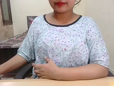 Snapshot of Bold-Divya1 chatting on July 9, 7:46 pm Bold-Divya1 online show from July 9, 7:46 pm