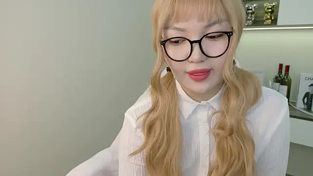 sakuraclover online show from June 25, 4:21 am