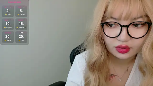 sakuraclover online show from June 21, 4:40 am