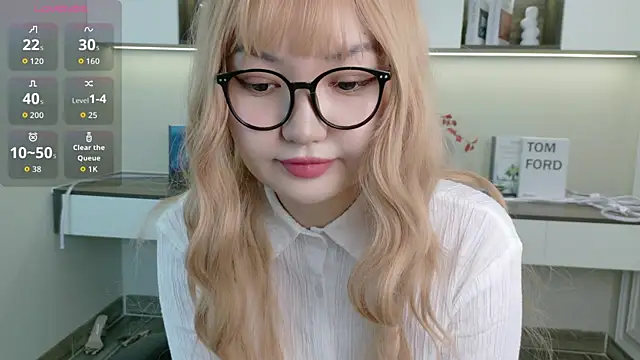 sakuraclover online show from June 30, 12:05 pm