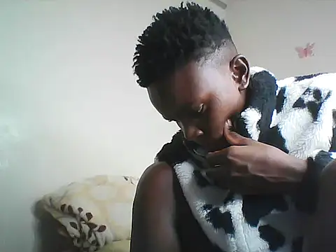 Snapshot of cutechocolate chatting on July 2, 2:34 am cutechocolate online show from July 2, 2:34 am