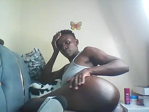 Snapshot of cutechocolate chatting on June 16, 6:19 pm cutechocolate online show from June 16, 6:19 pm