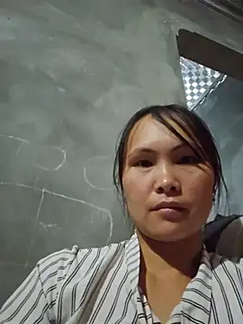Lee sexyy online show from June 12, 1:42 pm