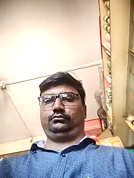 Snapshot of dhirusury050625 chatting on June 21, 5:35 am dhirusury050625 online show from June 21, 5:35 am