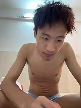 Snapshot of Mr_iphone11 chatting on June 29, 1:55 pm Mr iphone11 online show from June 29, 1:55 pm