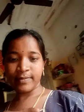 Snapshot of vanithaa_telugu chatting on July 4, 11:27 am vanithaa telugu online show from July 4, 11:27 am