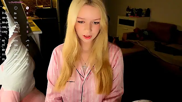 viyy online show from July 14, 10:38 pm