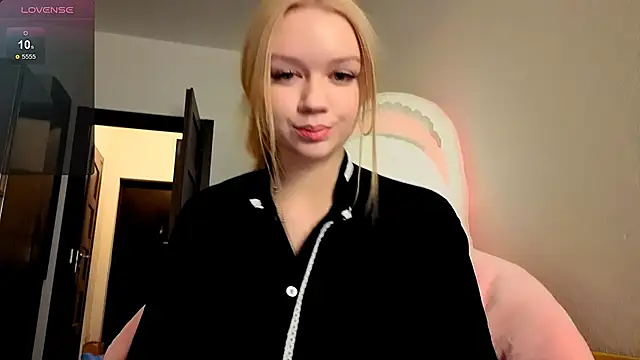 viyy online show from June 21, 8:03 pm