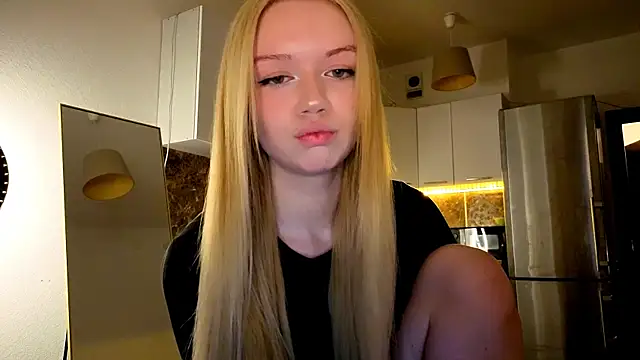 viyy online show from August 2, 4:26 pm
