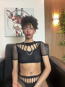 Kiara Kamau XXX online show from July 25, 12:33 pm