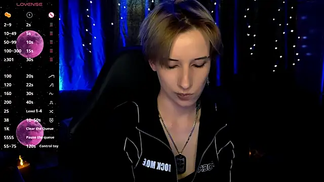 Snapshot of _Shadow_devil__ chatting on June 20, 2:55 pm Shadow devil online show from June 20, 2:55 pm