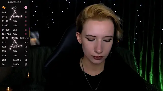 Snapshot of _Shadow_devil__ chatting on July 26, 5:09 pm Shadow devil online show from July 26, 5:09 pm