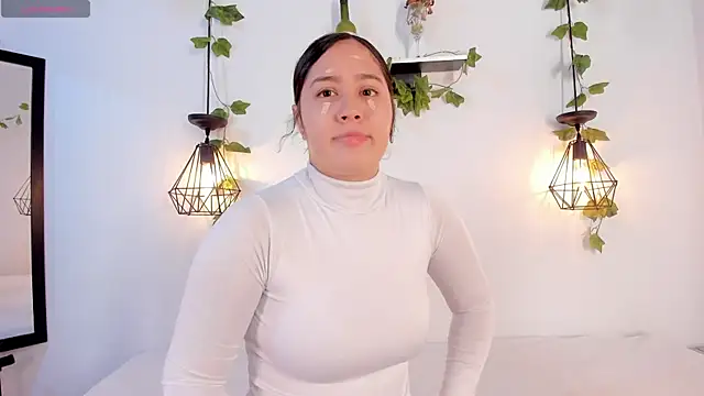 aisha duque  online show from June 26, 8:47 pm