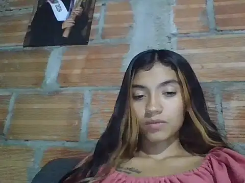 Snapshot of canelita0510 chatting on June 16, 3:39 am canelita0510 online show from June 16, 3:39 am