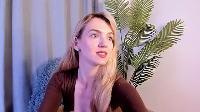 MarielRoloson online show from June 16, 5:57 pm