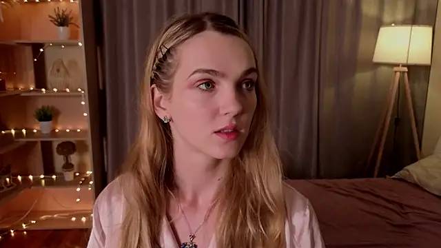 MarielRoloson online show from June 21, 7:19 pm